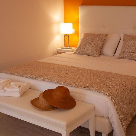 Kaloneiro Guest House Corigliano dʼOtranto Exterior foto