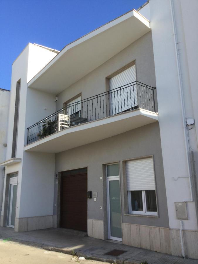 Kaloneiro Guest House Corigliano dʼOtranto Exterior foto
